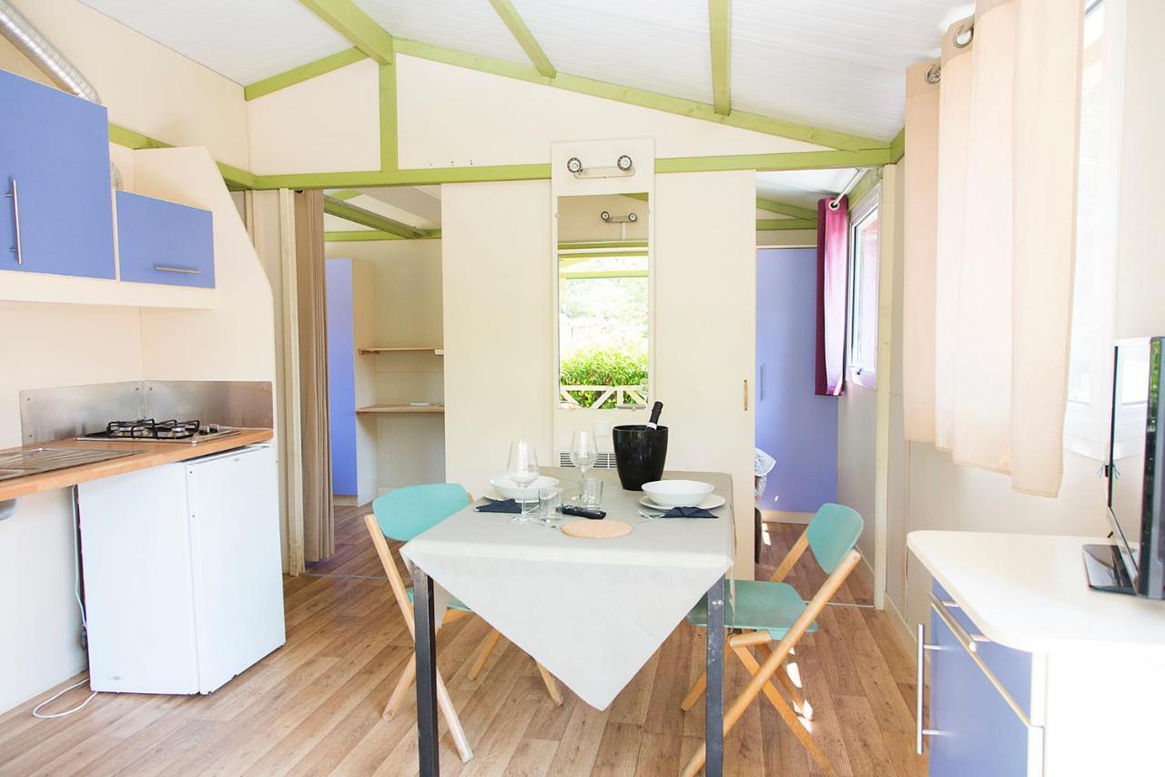 Отель Camping Versilia Mare Лидо-ди-Камайоре Экстерьер фото